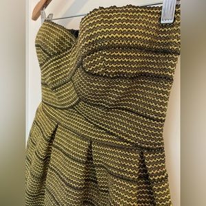 SANS SOUCI Metallic Gold Strapless Mini Bandage Dress size Large
